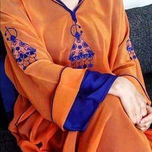 Meet your Posher, Naima